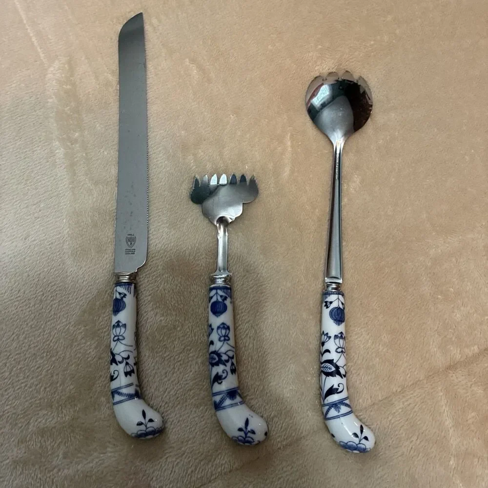 Vintage Prill Sheffield Blue Onion Porcelain Utensils Serving Set Of 3
